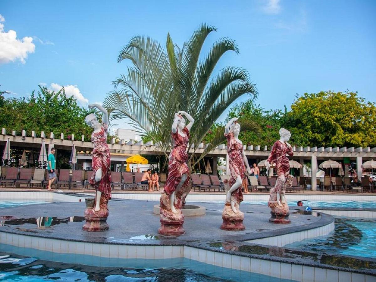 Lacqua Diroma Caldas Novas Esterno foto